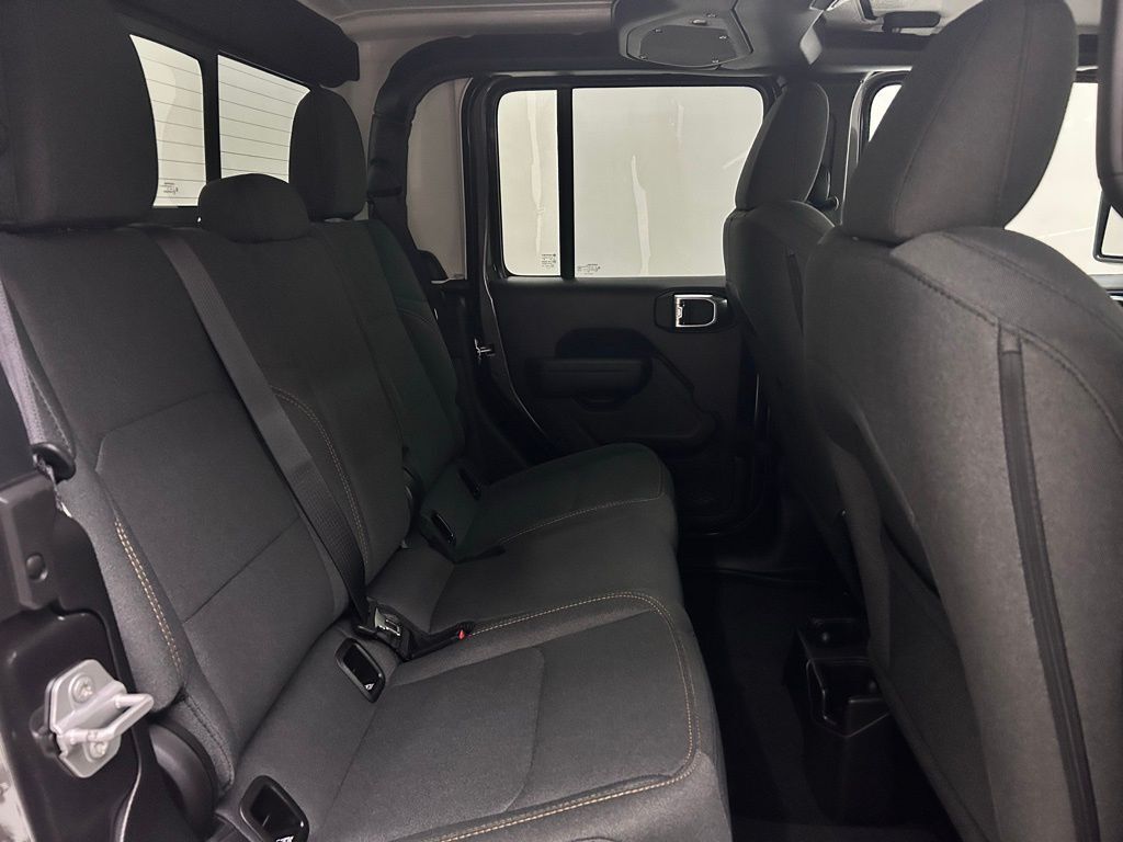 2025 Jeep Gladiator Sport S Portland OR