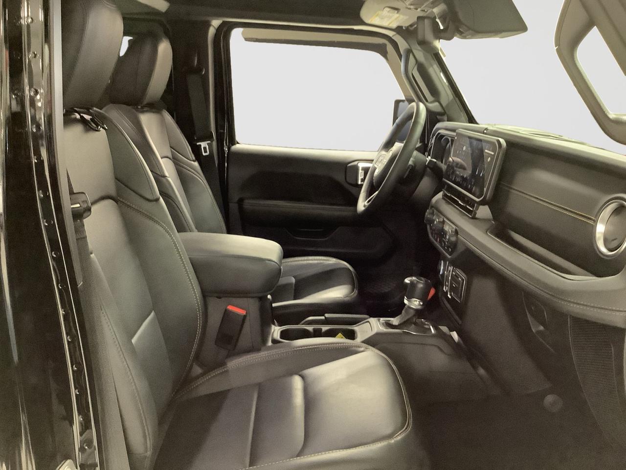 2025 Jeep Gladiator Sport S New Braunfels TX
