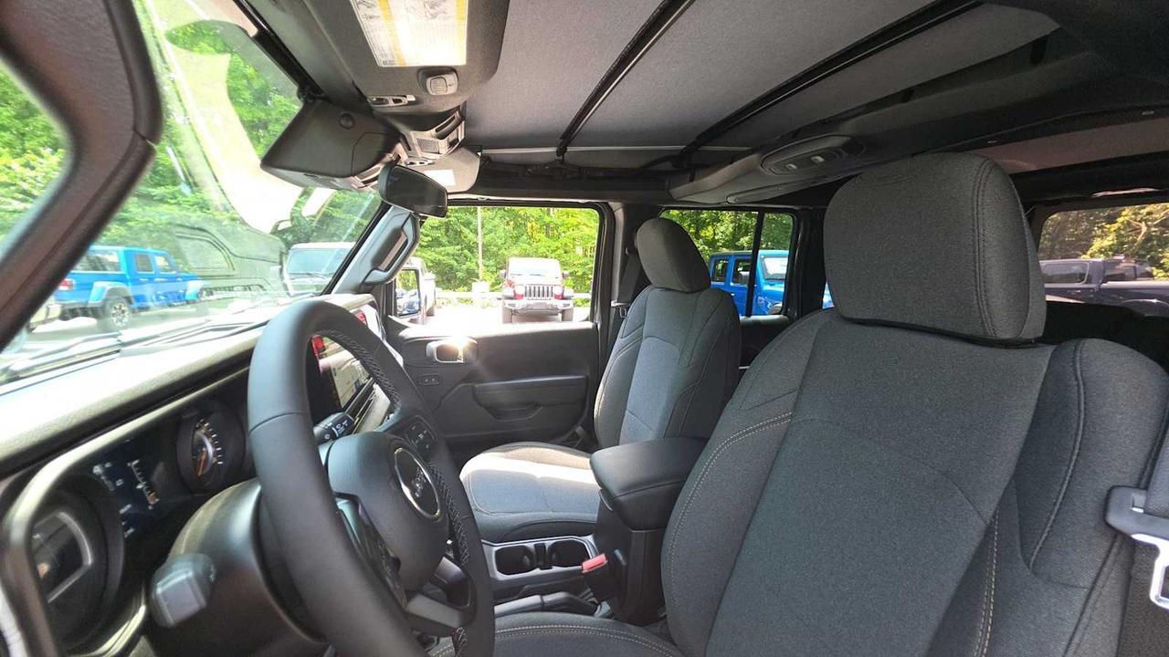2025 Jeep Gladiator Sport S Hudson MA