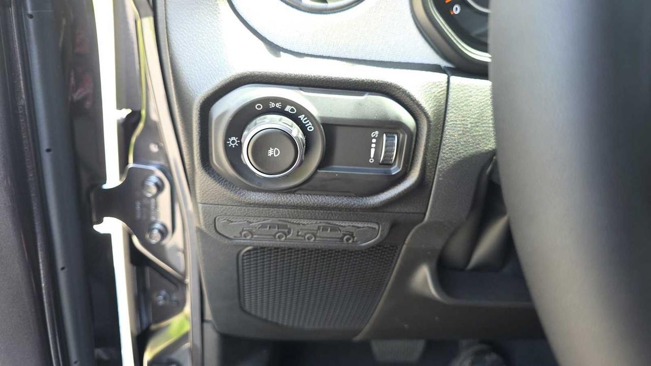 2025 Jeep Gladiator Sport S Hudson MA