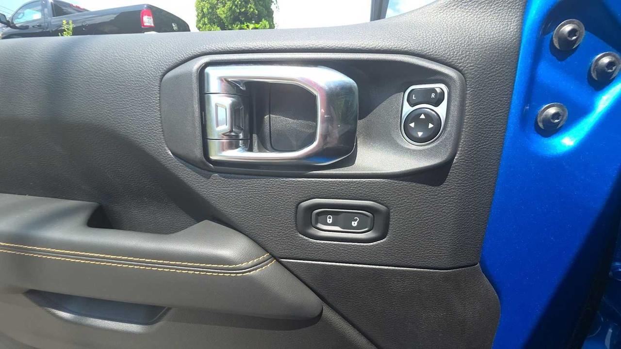 2025 Jeep Gladiator Sport S Hudson MA
