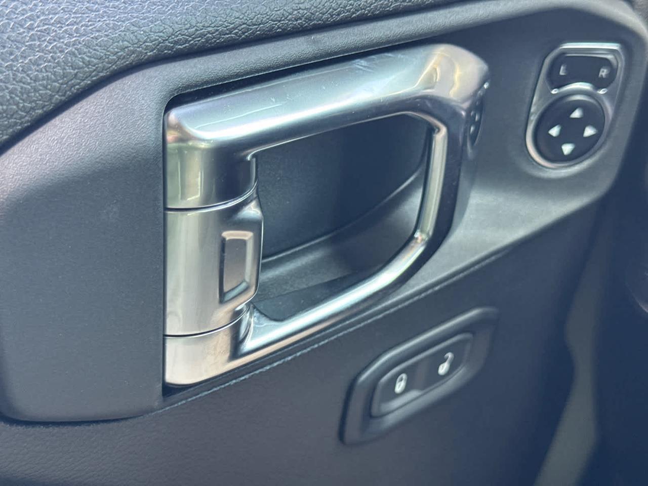 2025 Jeep Gladiator Sport S Dartmouth MA