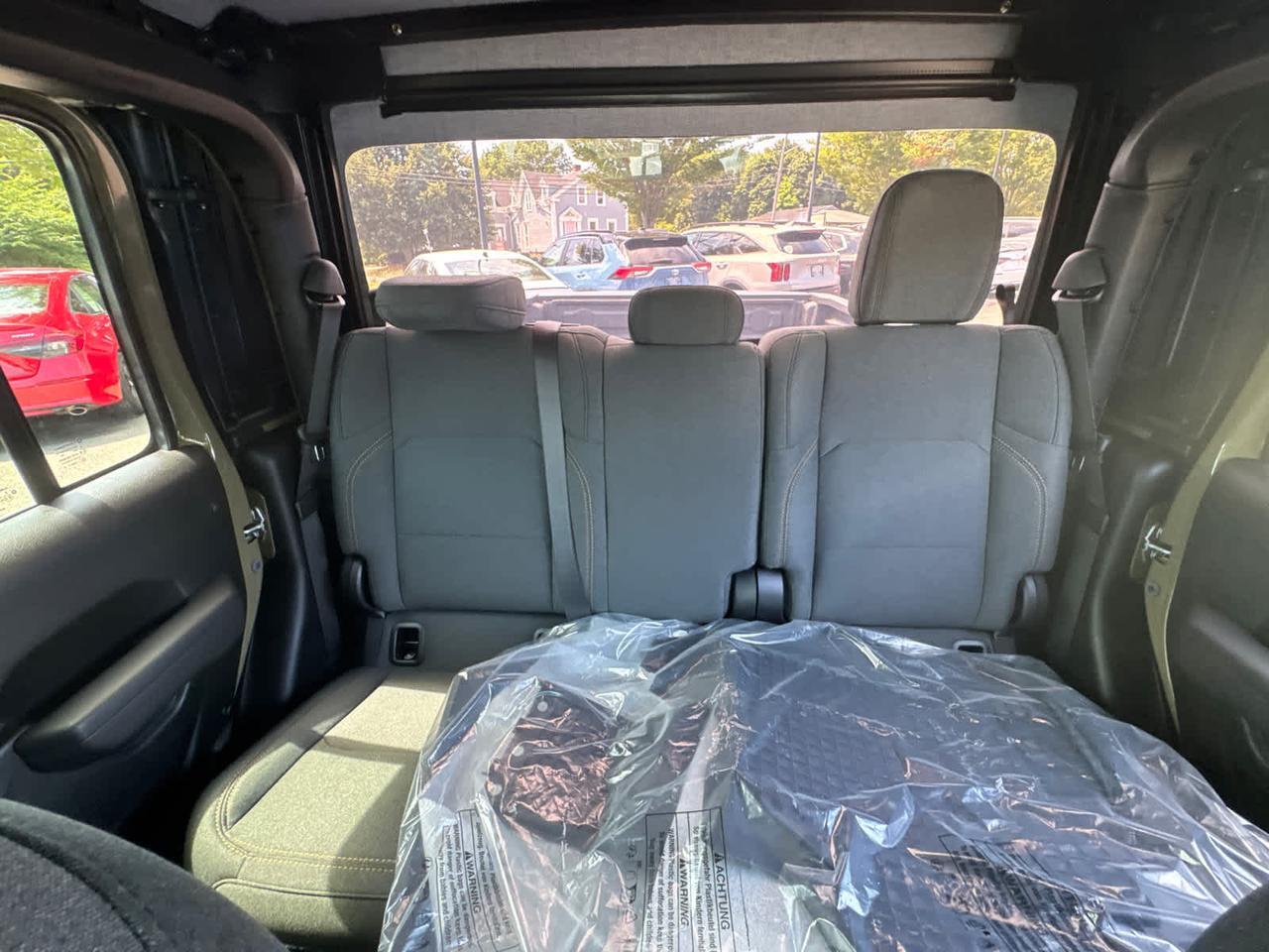2025 Jeep Gladiator Sport S Dartmouth MA