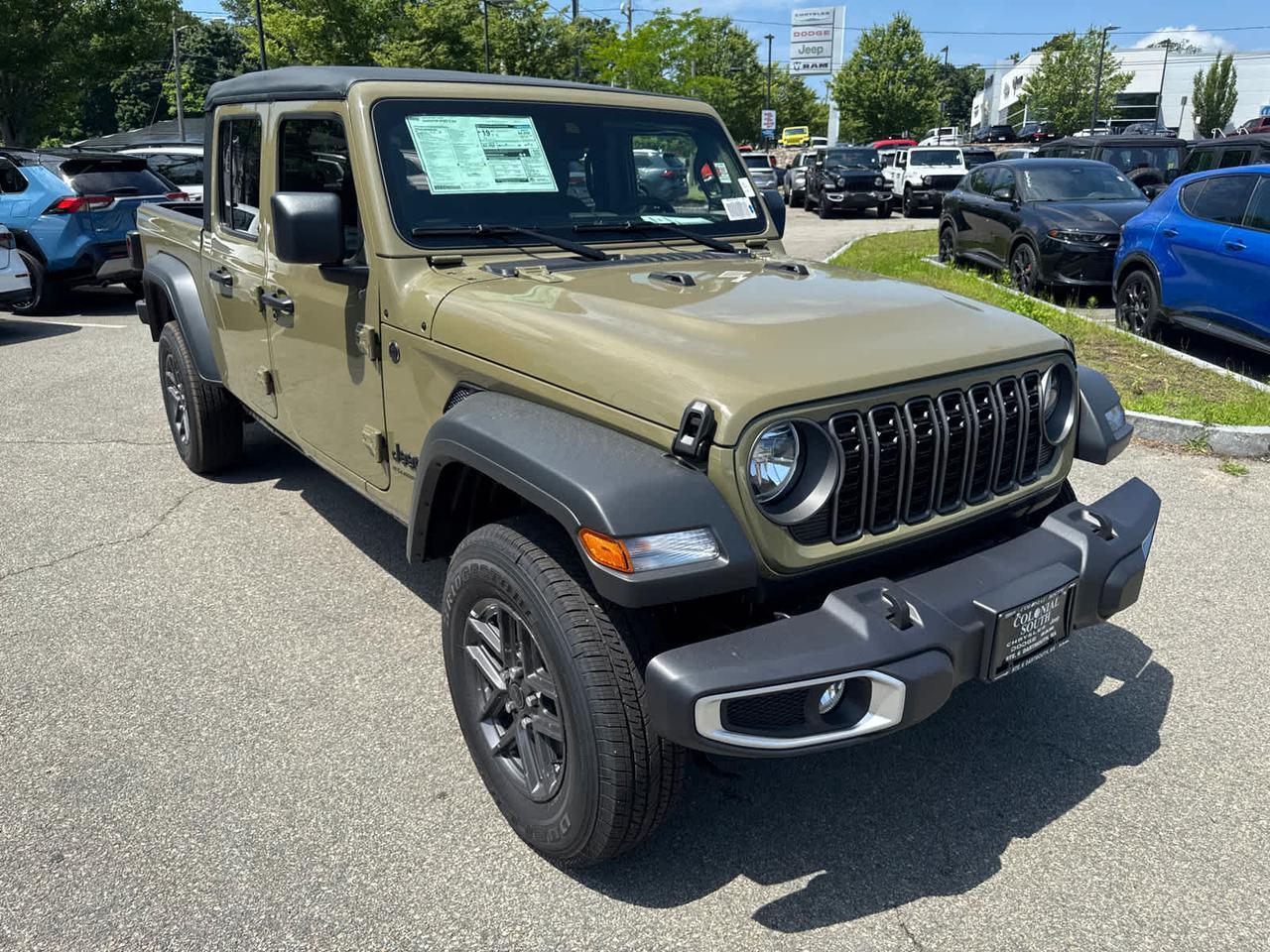 2025 Jeep Gladiator Sport S Dartmouth MA
