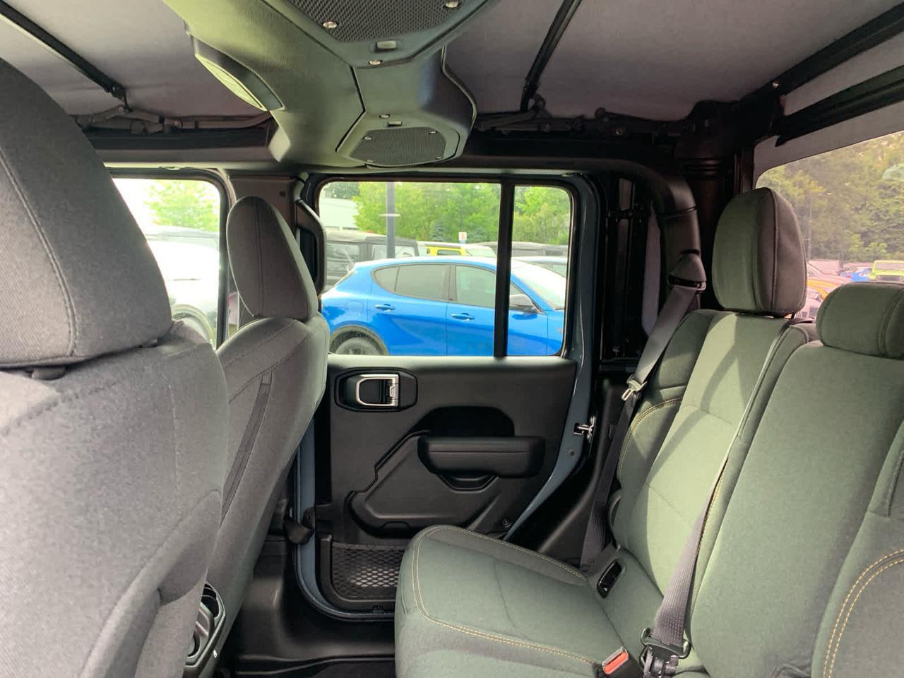 2025 Jeep Gladiator Sport S Dartmouth MA