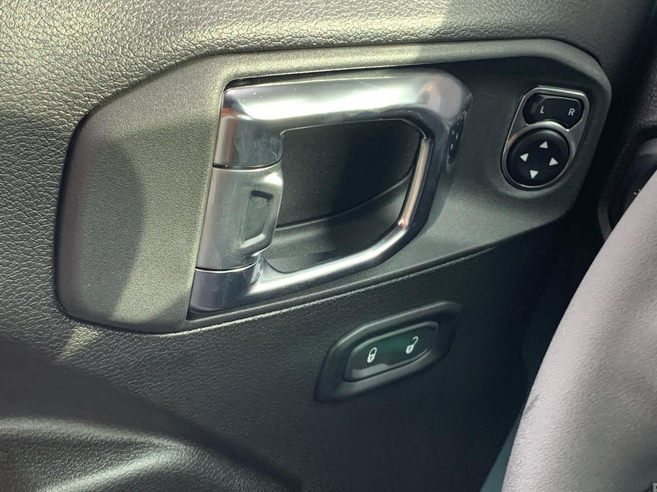 2025 Jeep Gladiator Sport S Dartmouth MA
