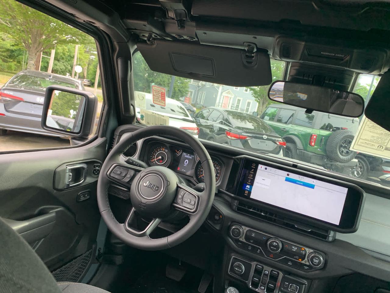2025 Jeep Gladiator Sport S Dartmouth MA