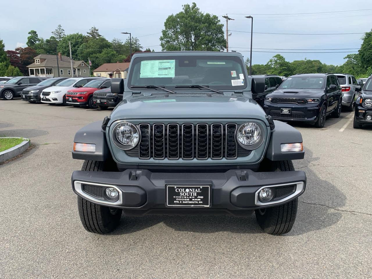 2025 Jeep Gladiator Sport S Dartmouth MA