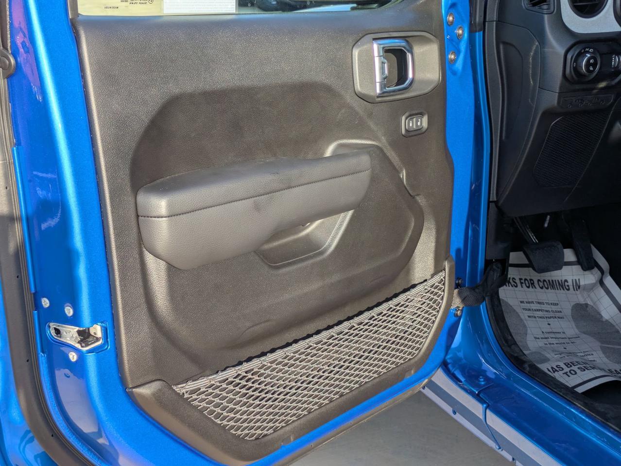 2025 Jeep Gladiator Sport Castroville TX