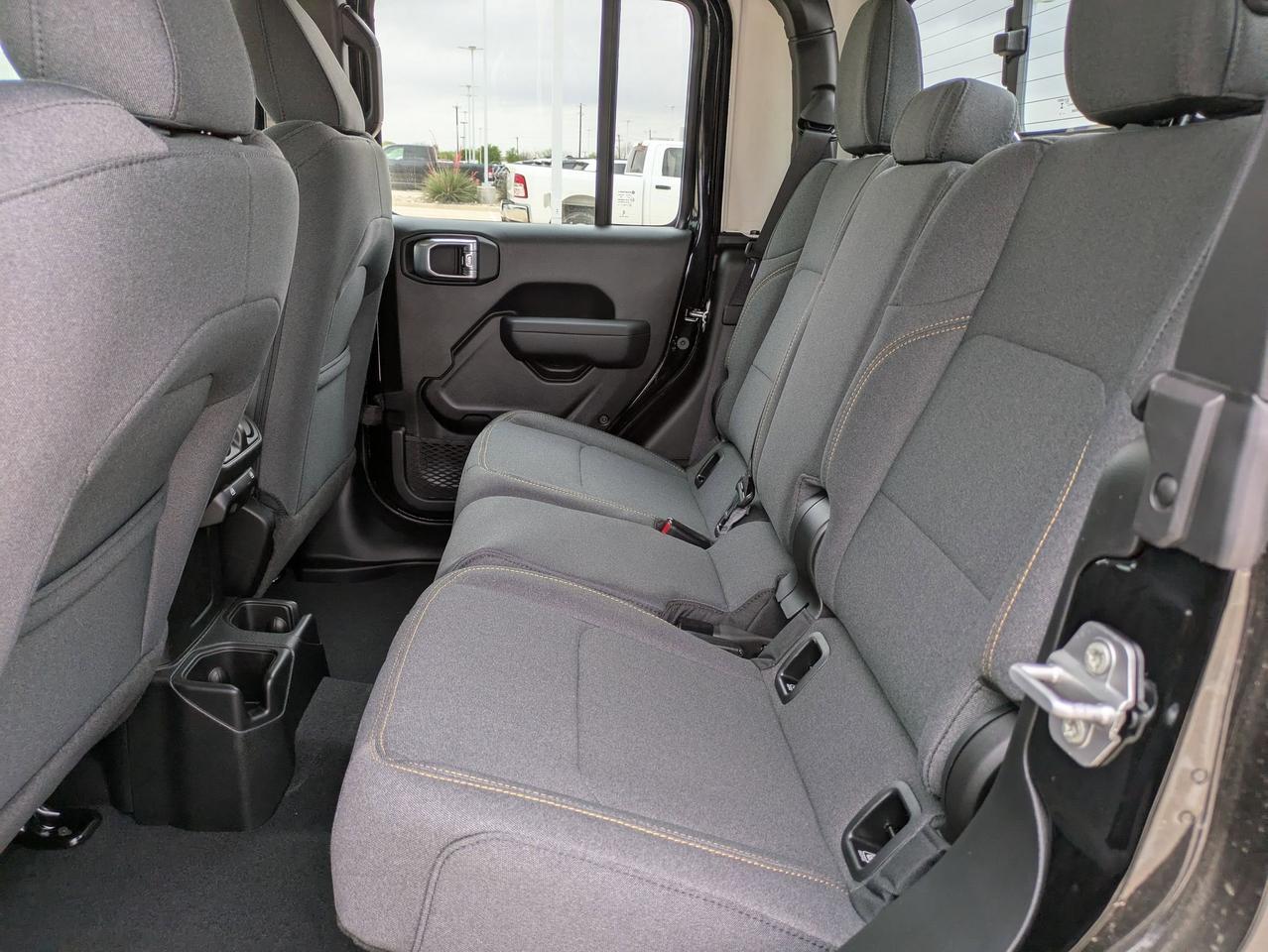 2025 Jeep Gladiator Sport Castroville TX