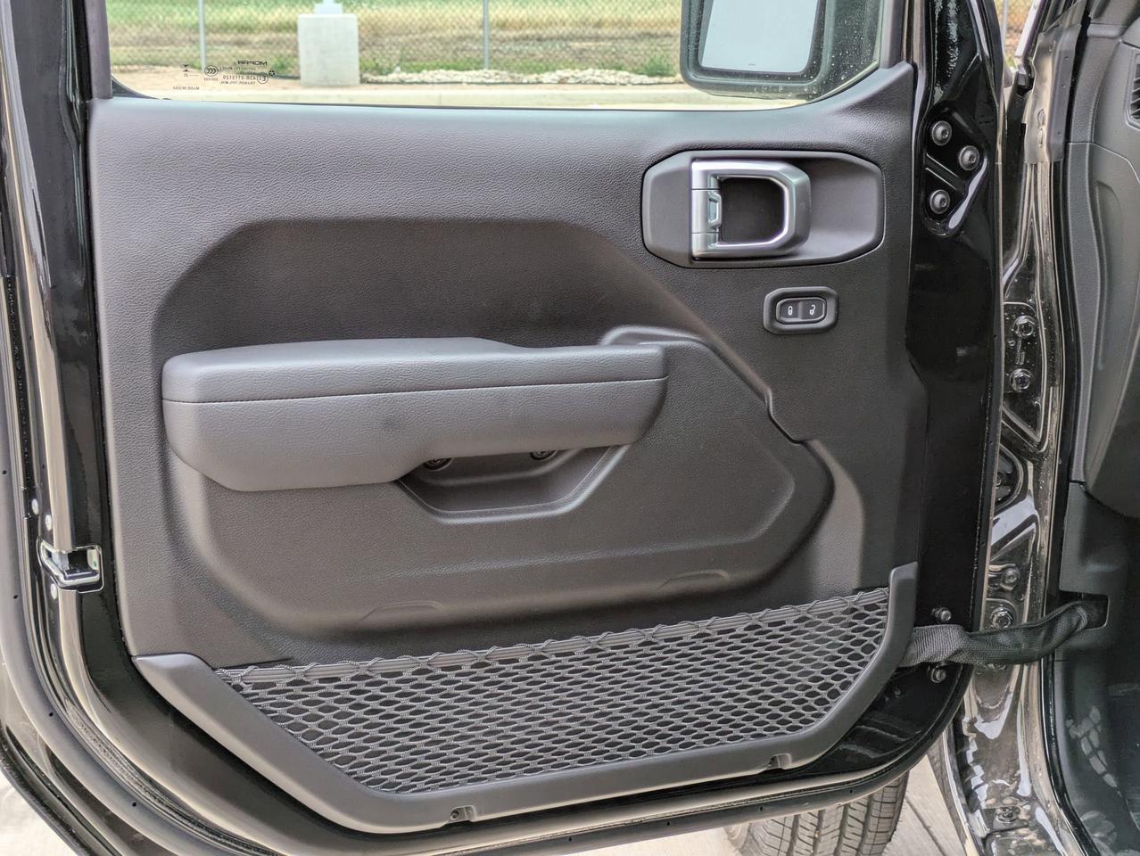 2025 Jeep Gladiator Sport Castroville TX