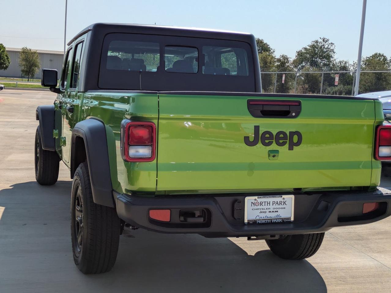 2025 Jeep Gladiator Sport Castroville TX