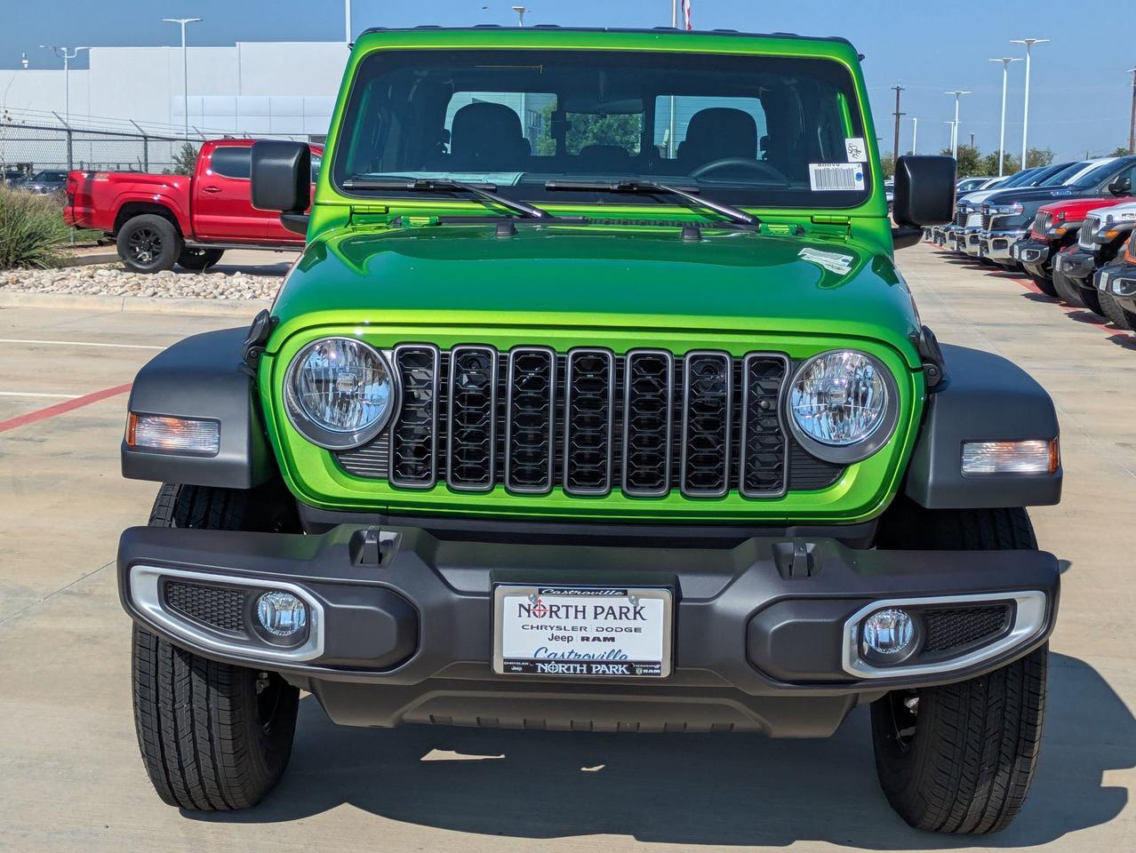 2025 Jeep Gladiator Sport Castroville TX