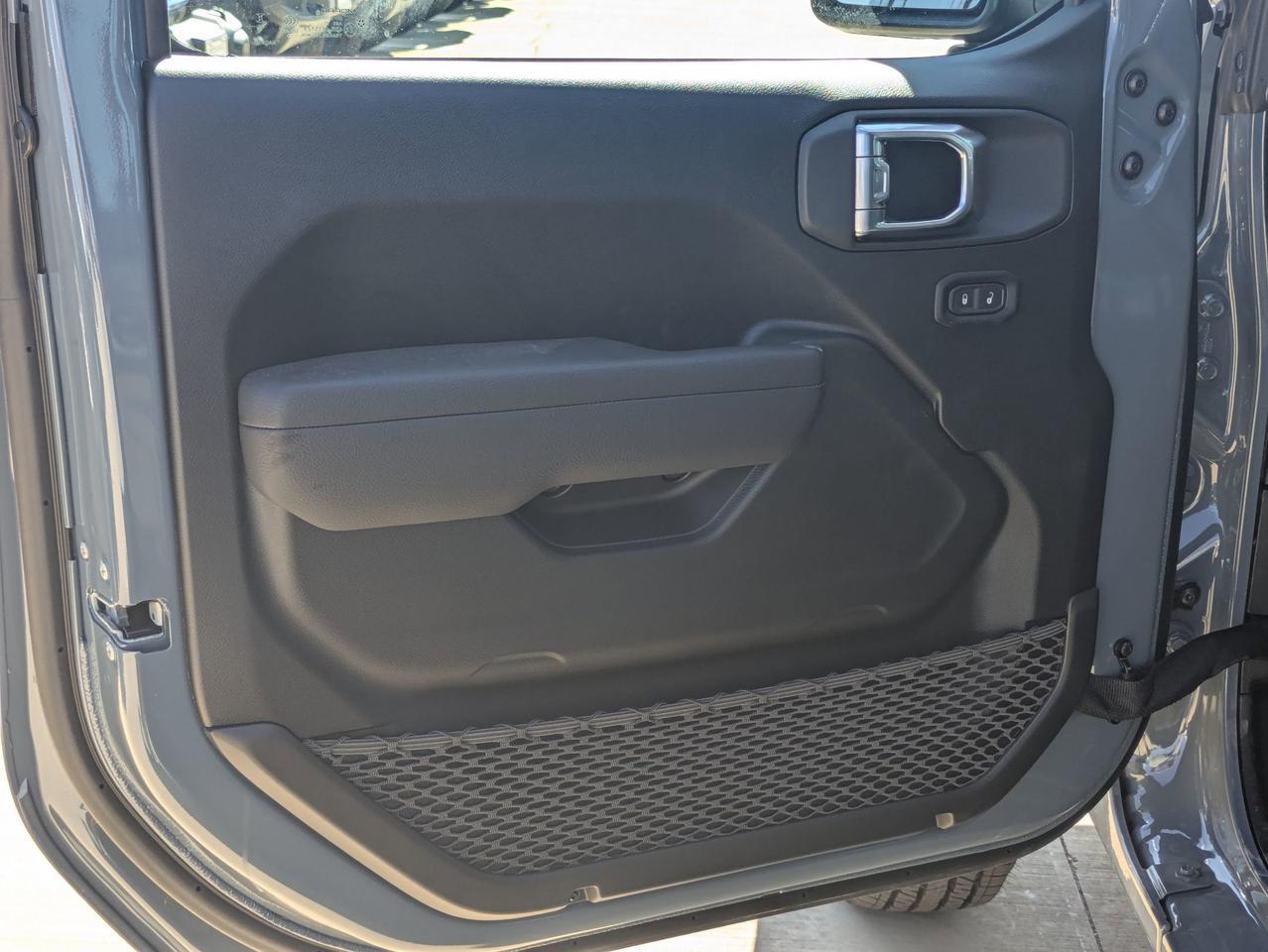 2025 Jeep Gladiator Sport Castroville TX