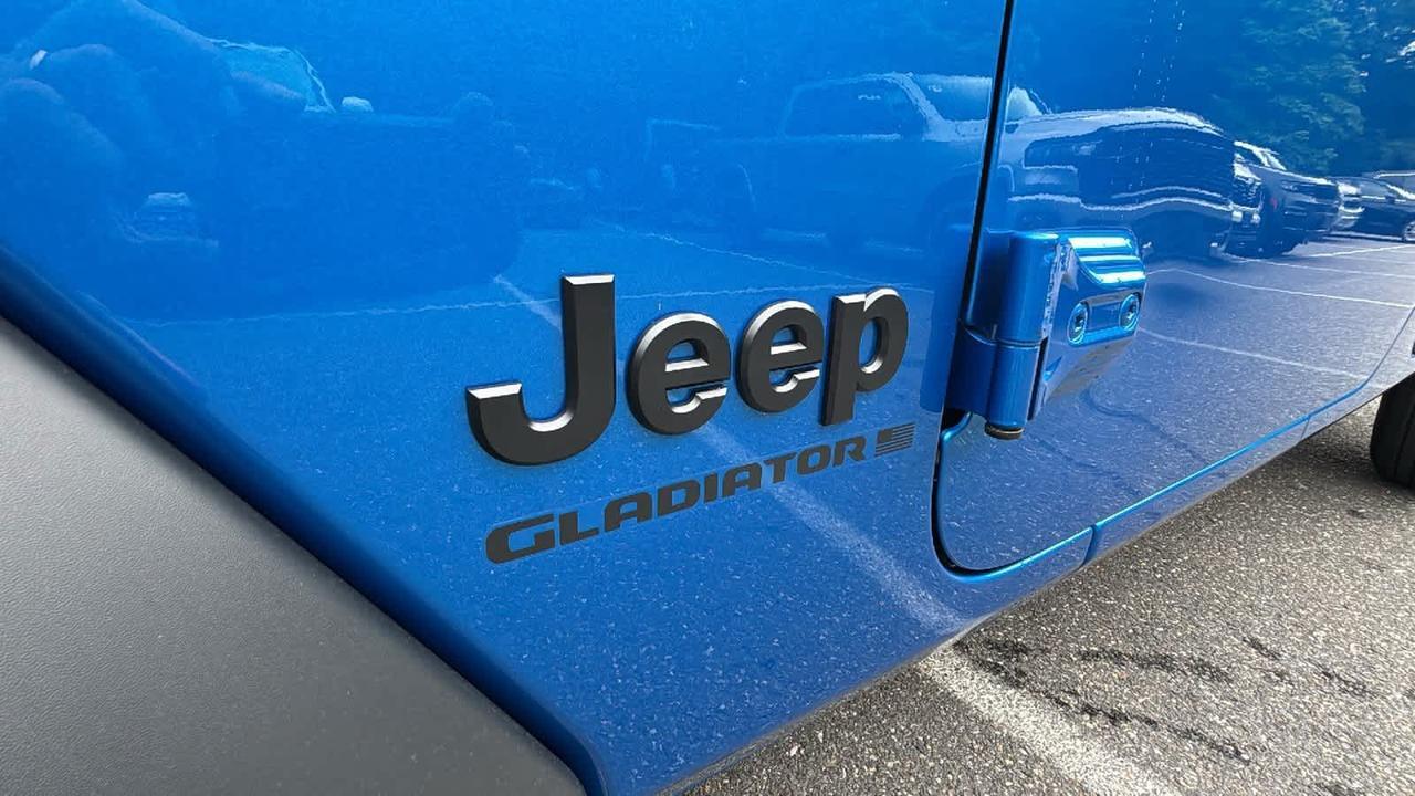 2025 Jeep Gladiator Sport Hudson MA