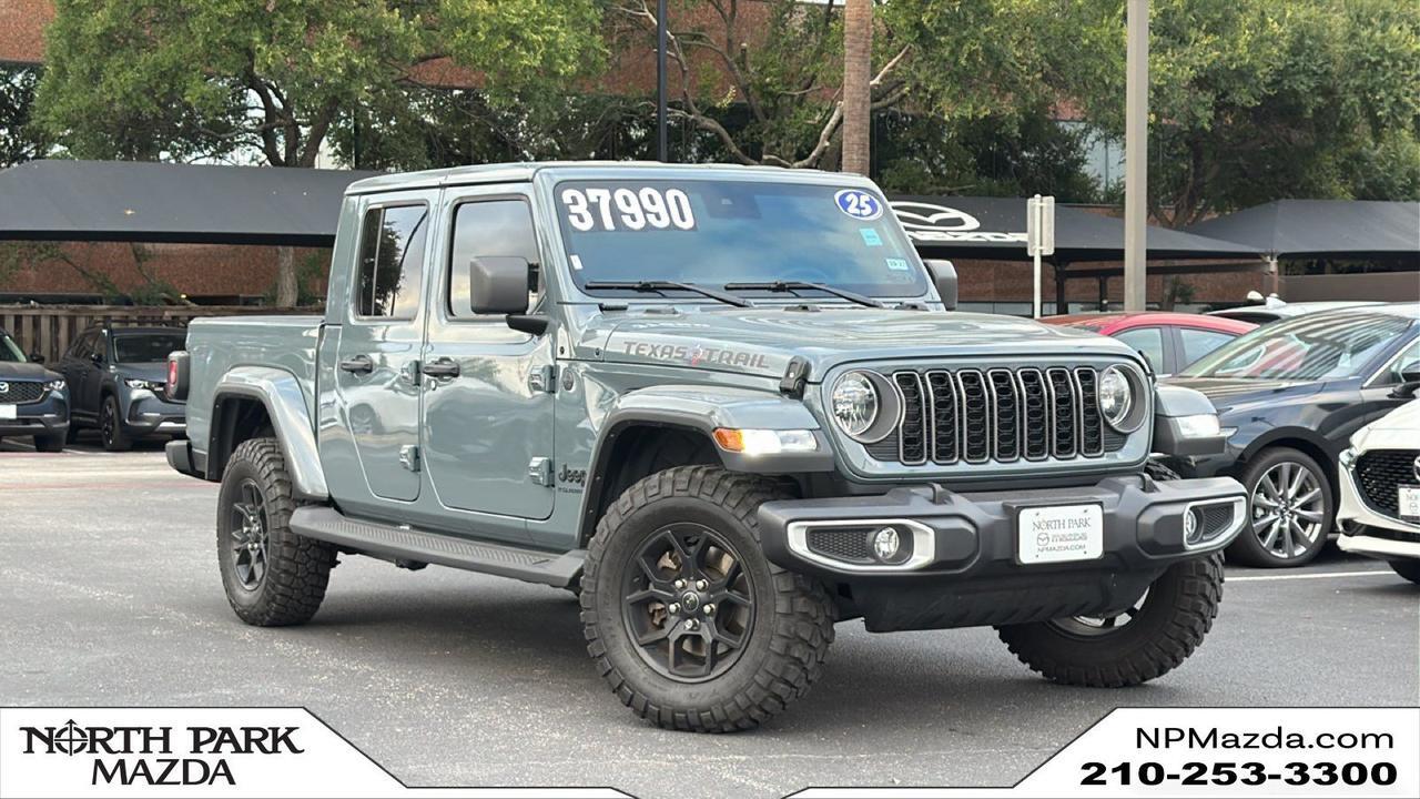 2025 Jeep Gladiator