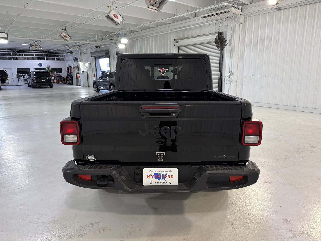 2025 Jeep Gladiator Texas Trail San Antonio TX