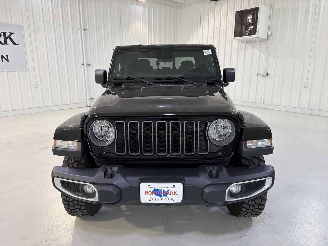 2025 Jeep Gladiator Texas Trail San Antonio TX