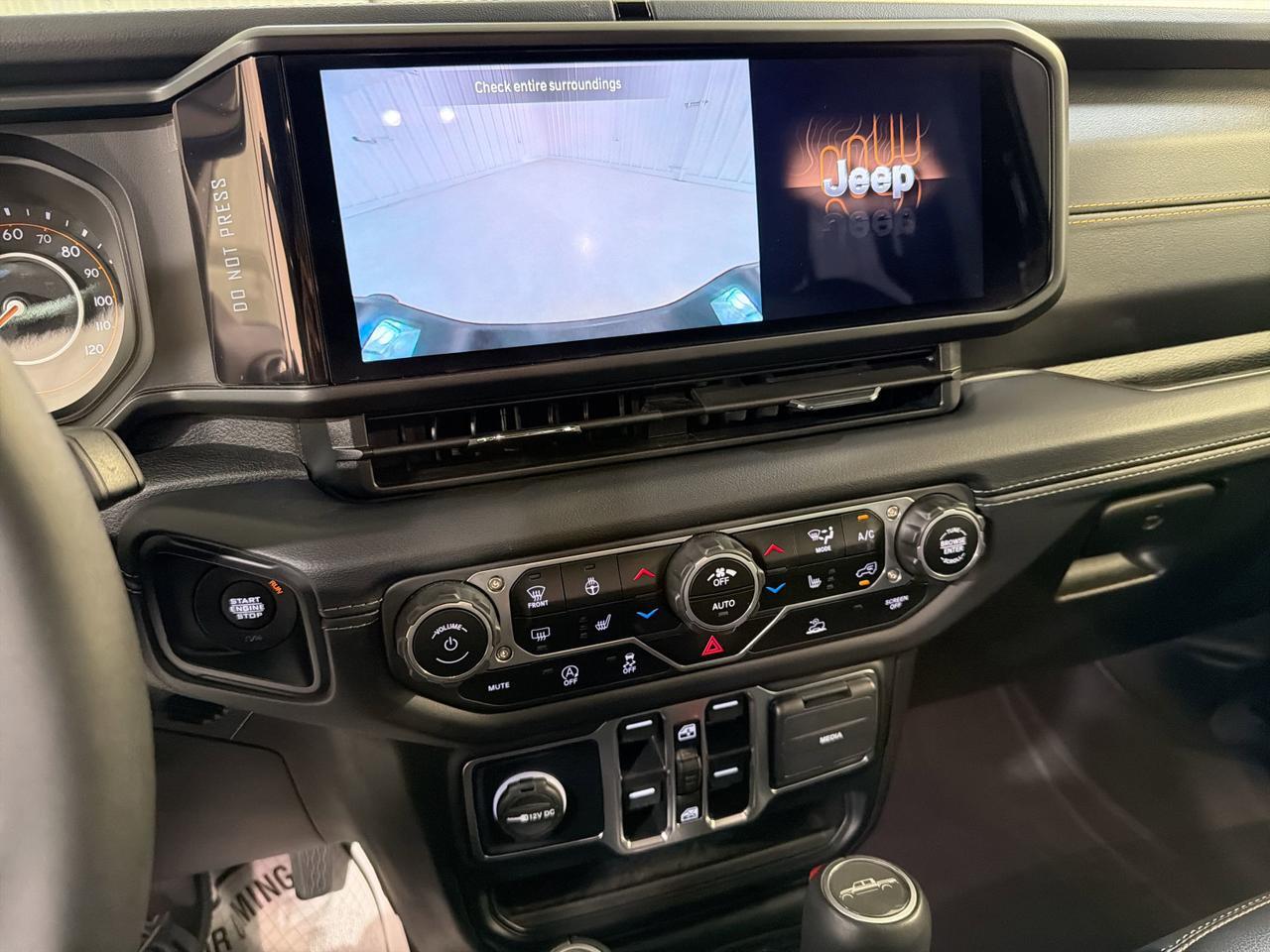 2025 Jeep Gladiator Texas Trail San Antonio TX