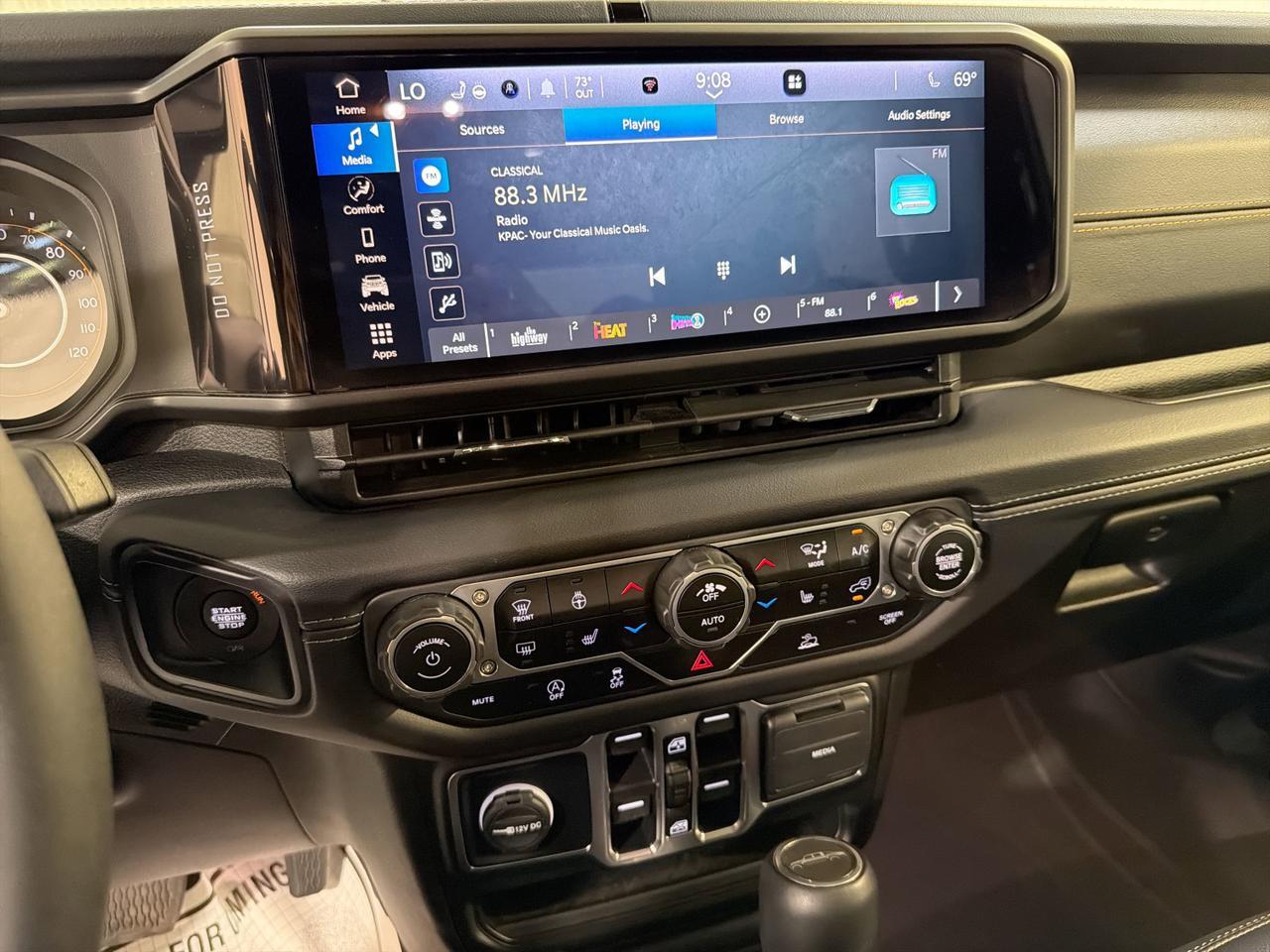 2025 Jeep Gladiator Texas Trail San Antonio TX