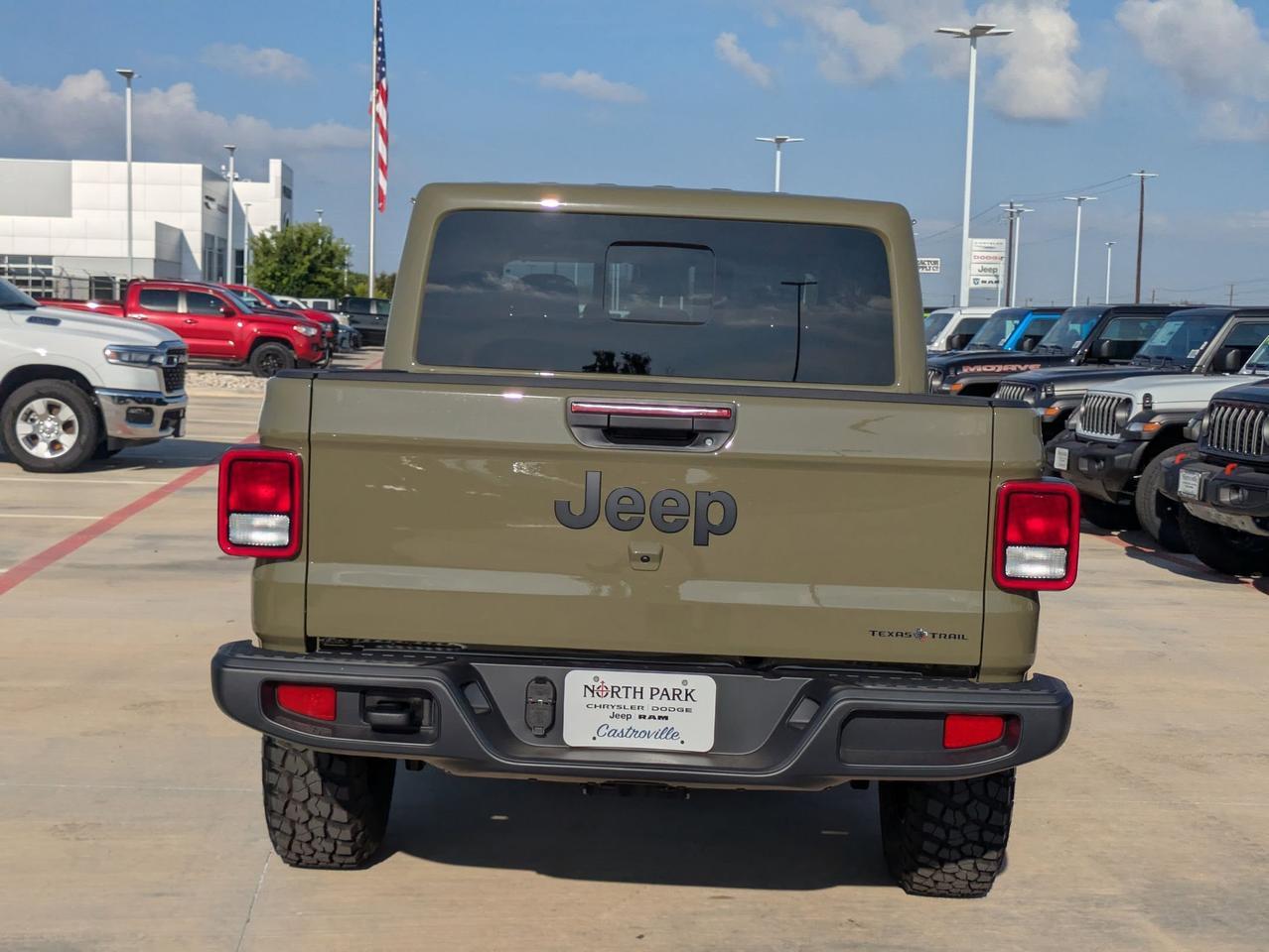 2025 Jeep Gladiator Texas Trail Castroville TX