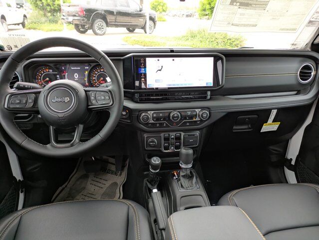 2025 Jeep Gladiator Texas Trail Castroville TX