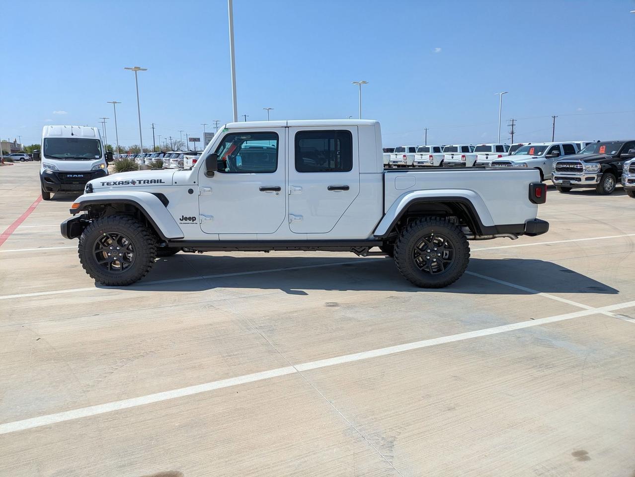 2025 Jeep Gladiator Texas Trail Castroville TX