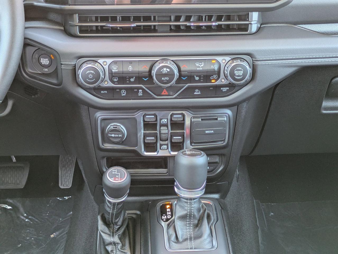 2025 Jeep Gladiator Texas Trail Castroville TX