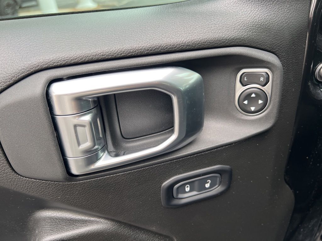 2025 Jeep Gladiator Willys Mount Joy PA