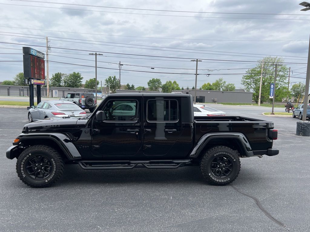 2025 Jeep Gladiator Willys