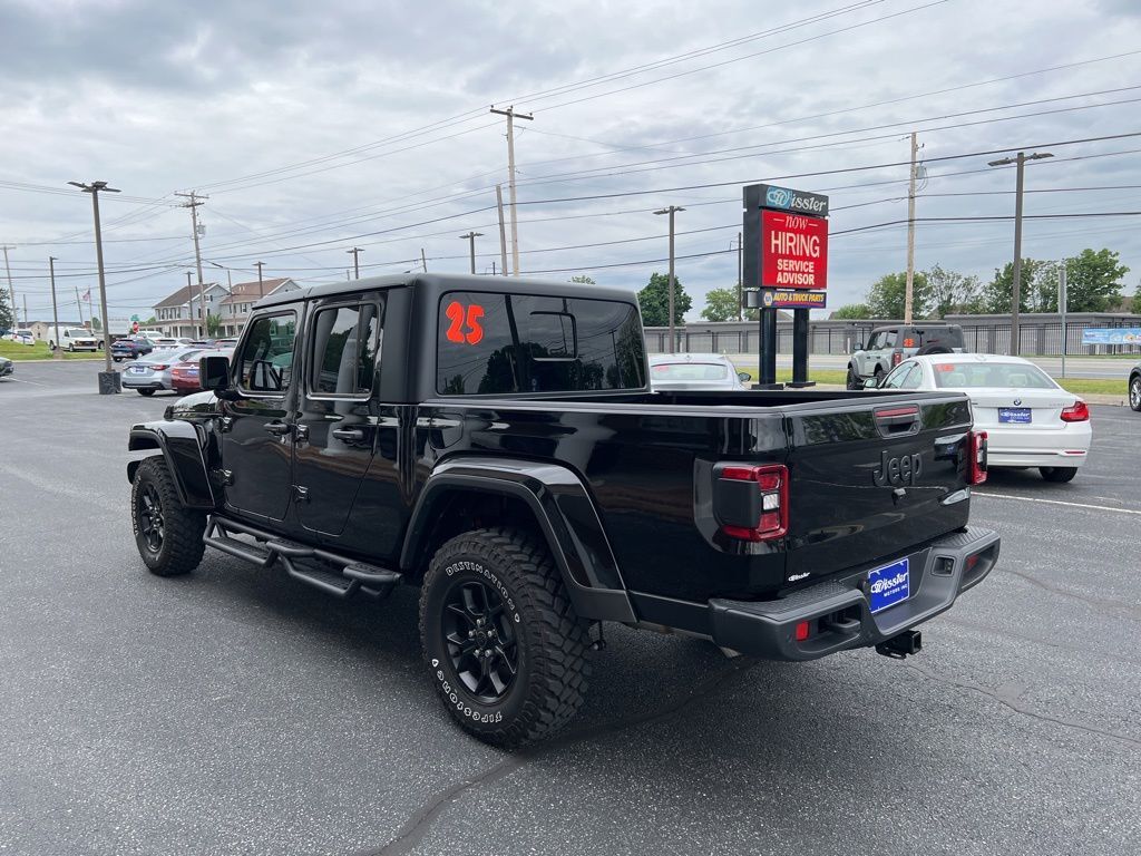 2025 Jeep Gladiator Willys Mount Joy PA