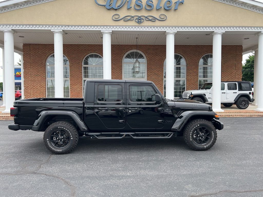 2025 Jeep Gladiator Willys Mount Joy PA