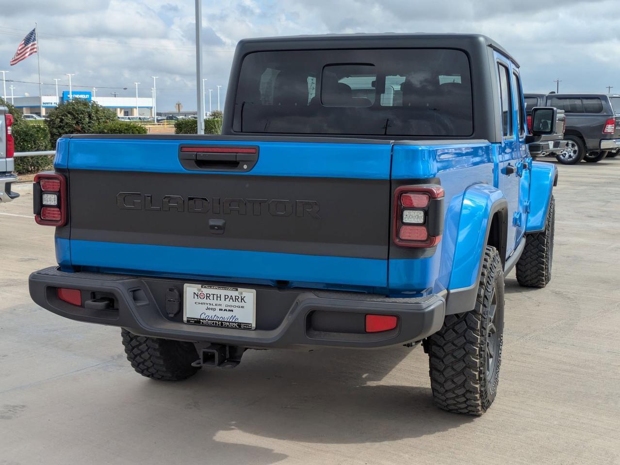 2025 Jeep Gladiator Willys