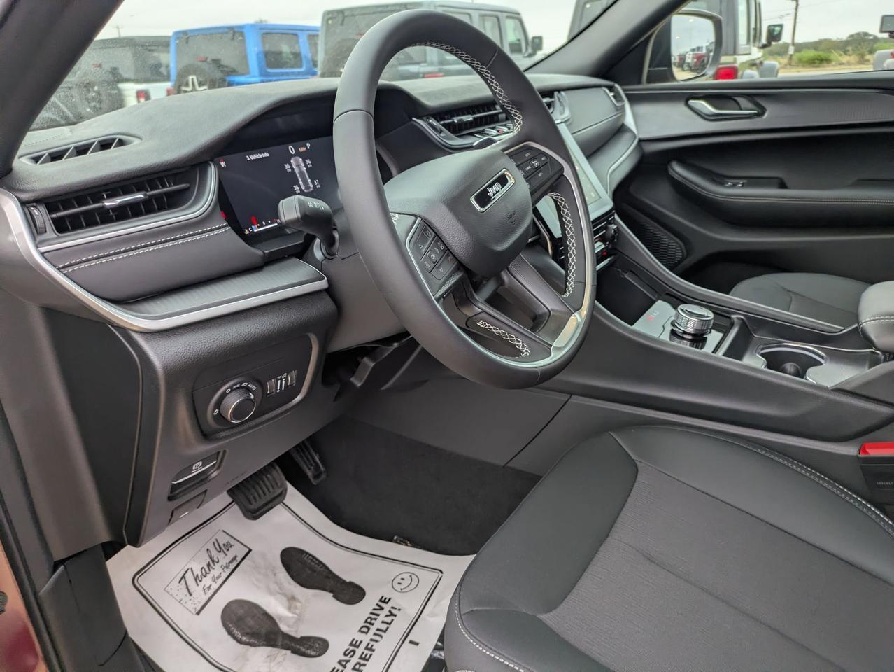 2025 Jeep Grand Cherokee Castroville TX