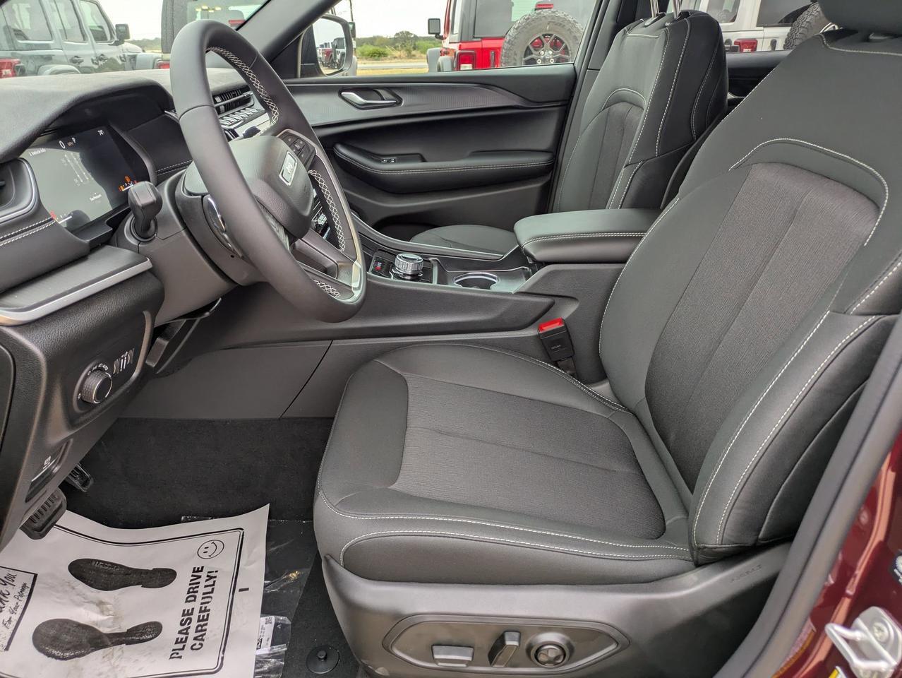 2025 Jeep Grand Cherokee Castroville TX