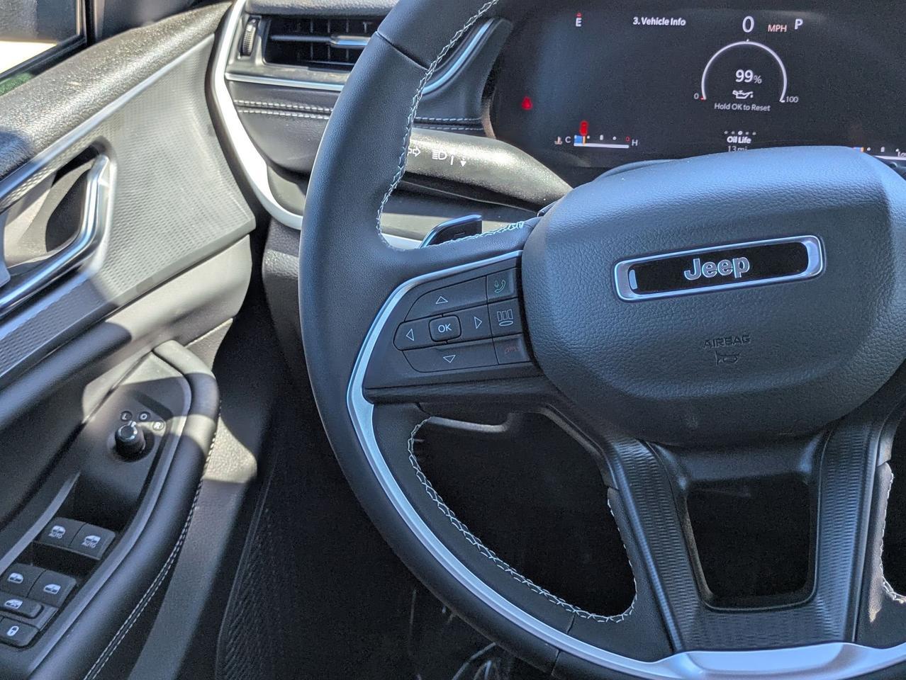 2025 Jeep Grand Cherokee Castroville TX