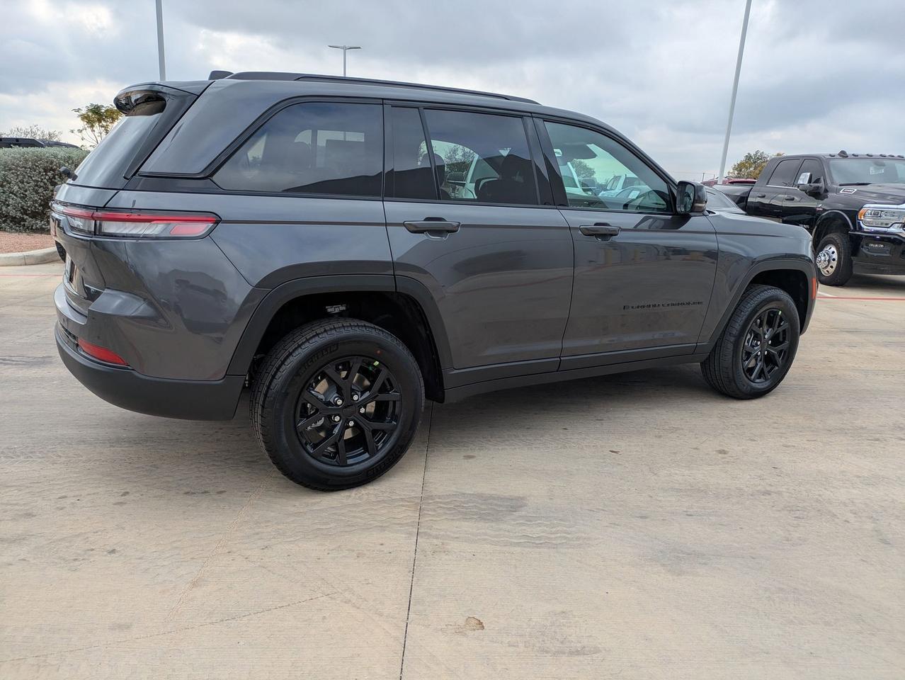 2025 Jeep Grand Cherokee Castroville TX