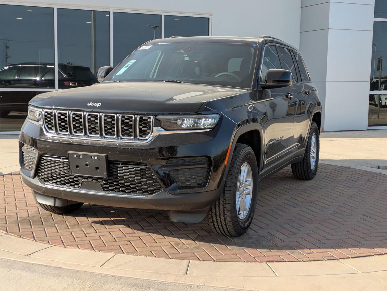 2025 Jeep Grand Cherokee Castroville TX