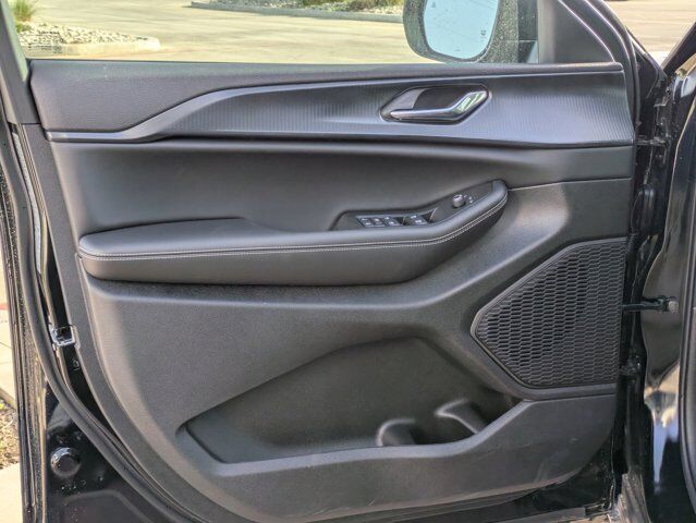 2025 Jeep Grand Cherokee Castroville TX
