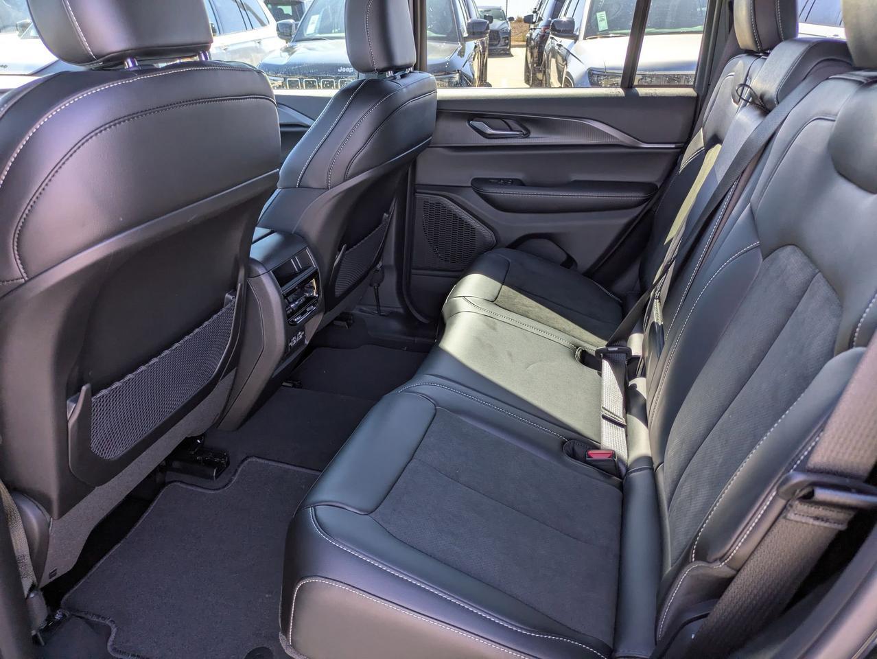 2025 Jeep Grand Cherokee Castroville TX