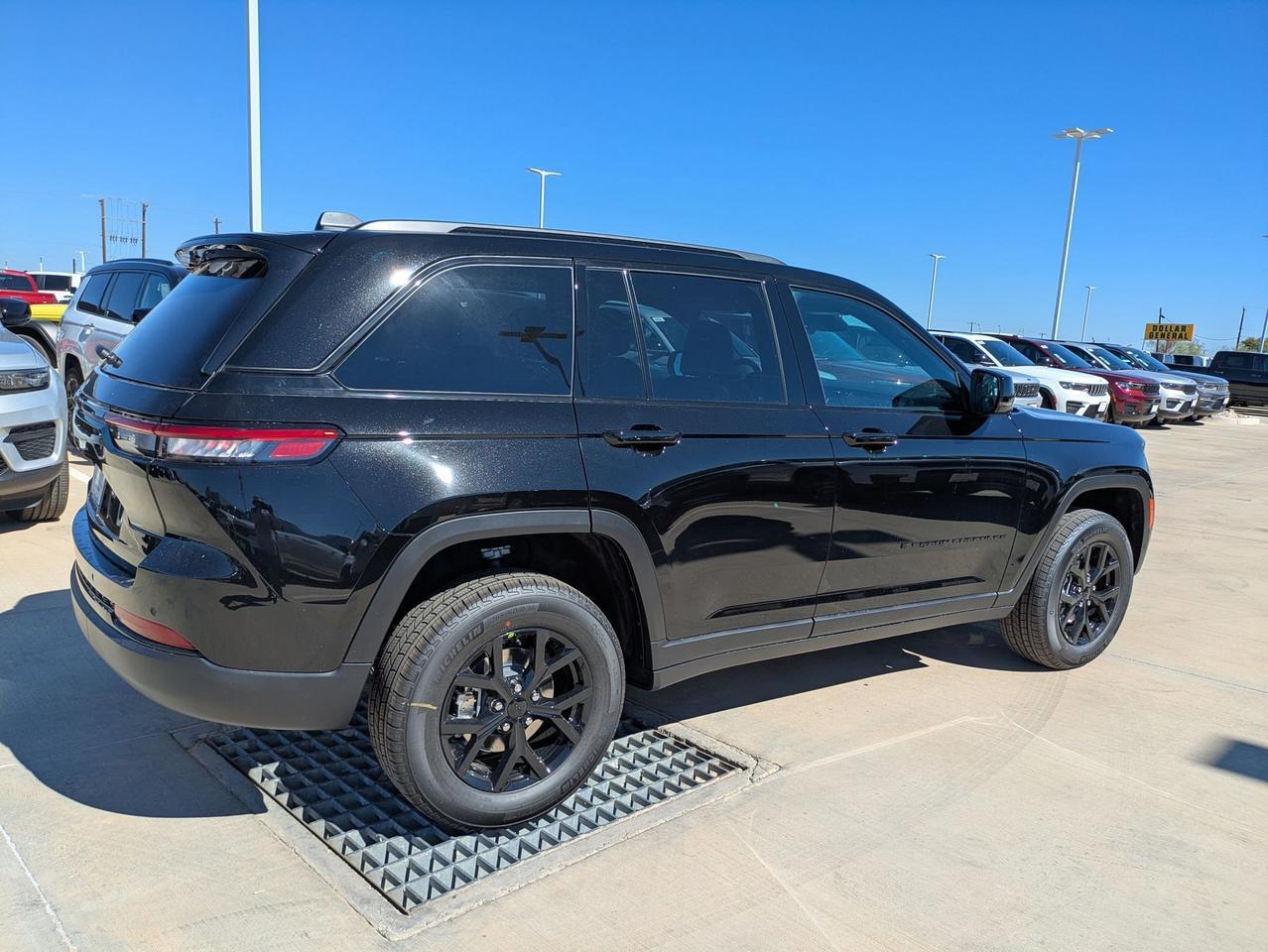 2025 Jeep Grand Cherokee Castroville TX