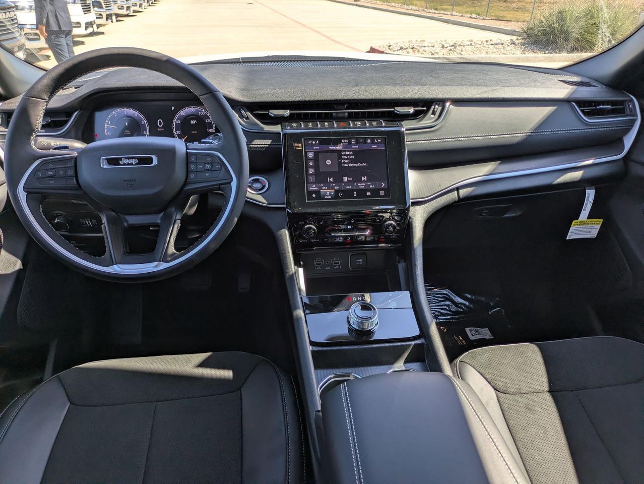 2025 Jeep Grand Cherokee Castroville TX