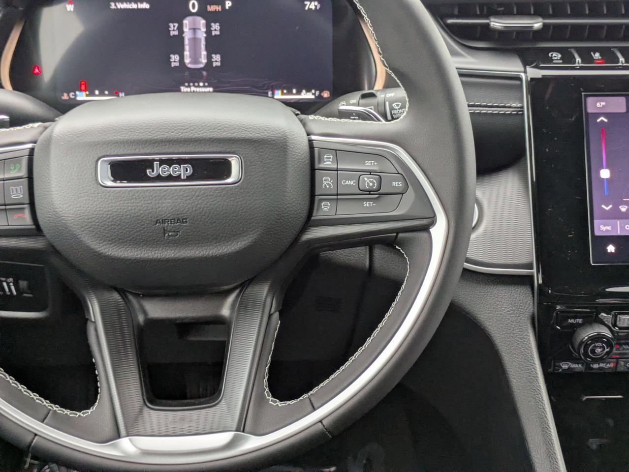 2025 Jeep Grand Cherokee Castroville TX