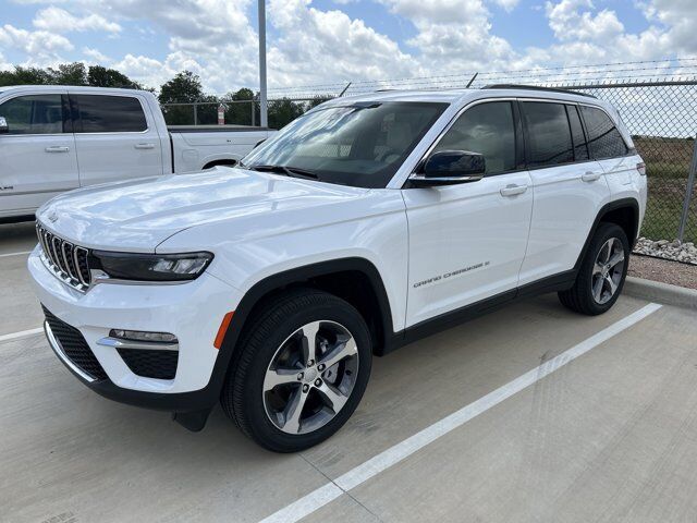2025 Jeep Grand Cherokee Castroville TX