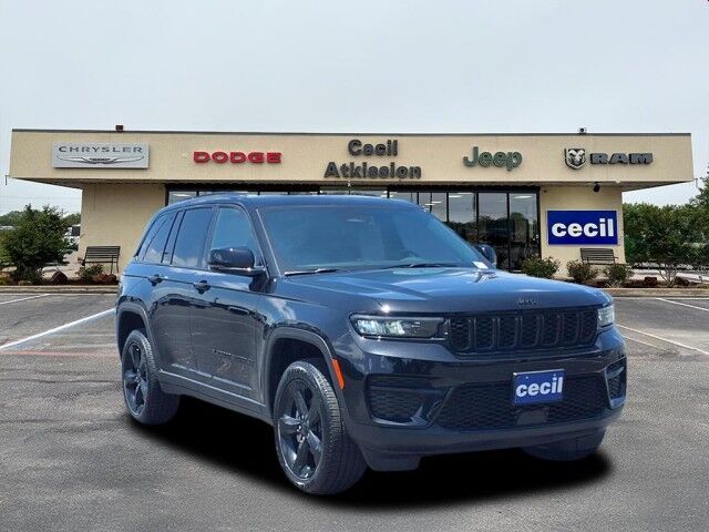 2025 Jeep Grand Cherokee Altitude