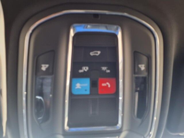 2025 Jeep Grand Cherokee Altitude Burnet TX