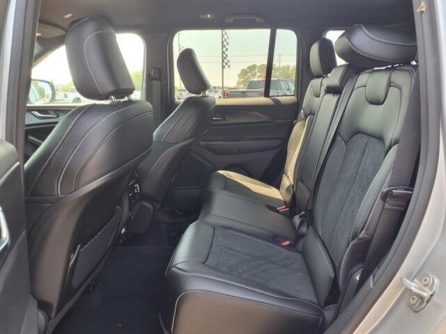 2025 Jeep Grand Cherokee Altitude  TX