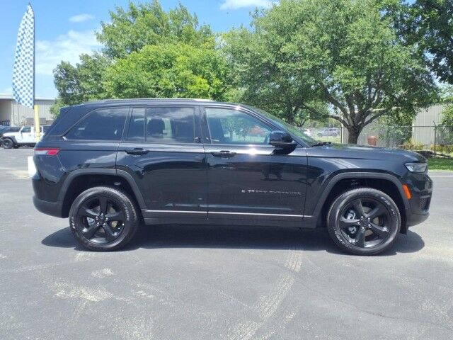 2025 Jeep Grand Cherokee Altitude  TX