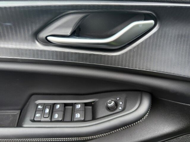 2025 Jeep Grand Cherokee Altitude Burnet TX