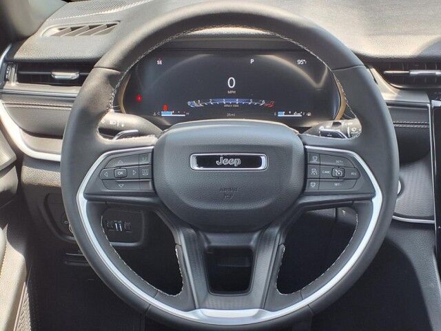 2025 Jeep Grand Cherokee Altitude  TX